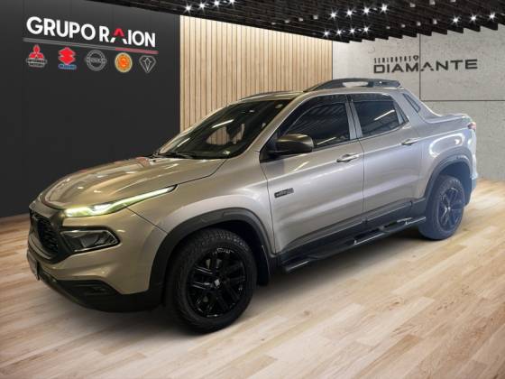 FIAT TORO 2.0 16V TURBO DIESEL ULTRA 4WD AT9 FIAT TORO 2.0 16V TURBO DIESEL ULTRA 4WD AT9